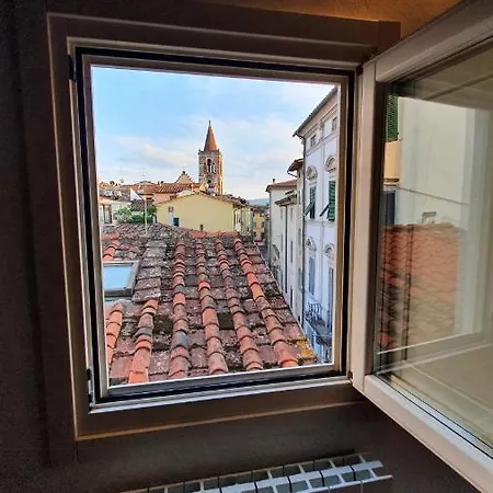 La Rosa Apartment *